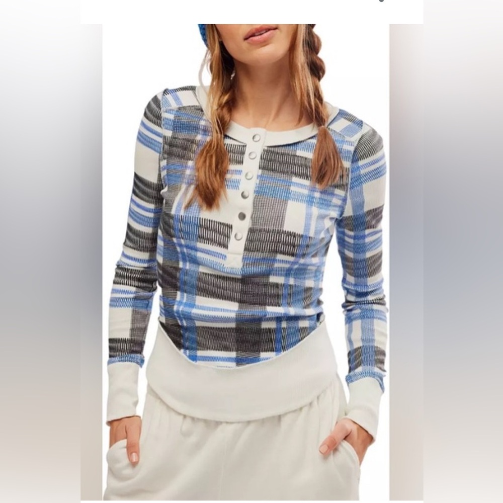 NWT Free People movement women’s rally printed layer top Size XS
